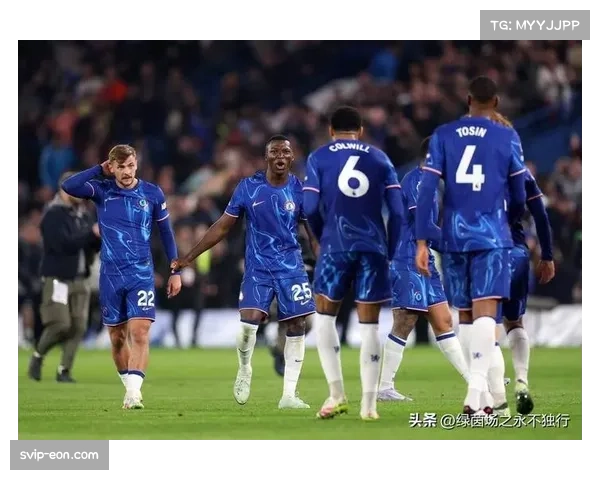 切尔西定位球防守革新，三人前压战术创造门将出击空间